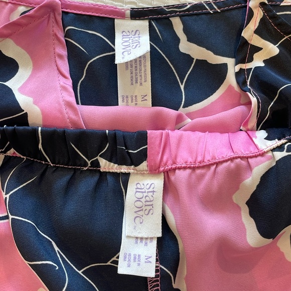 Stars Above Pink and Navy Floral Pajama Set - Picture 4 of 4